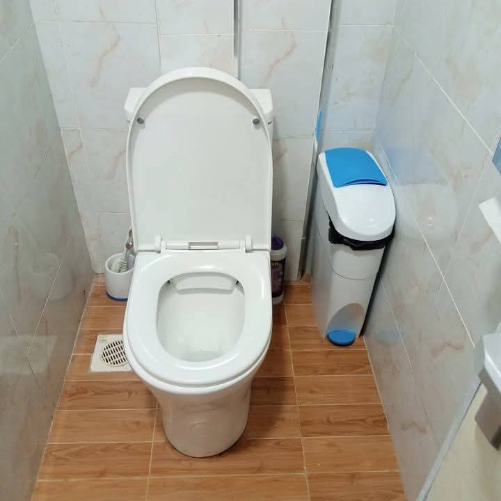 Sanitary Bins Service Providers